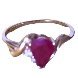 Women's Ring 0.55ctw Pear Cut Red Ruby 05tcw Diamonds 10K Yellow Gold Antique